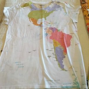 World map t-shirt Xl